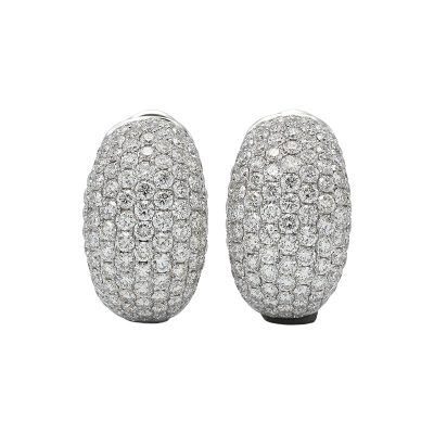 18K white gold diamond earrings, angle view