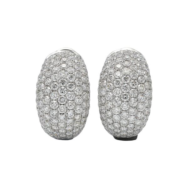 18K white gold diamond earrings, angle view