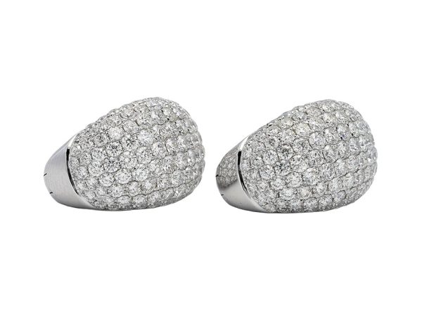18K white gold diamond earrings, front view 18K white gold diamond earrings, front view