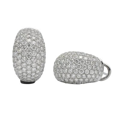 18K white gold diamond earrings, lifestyle view