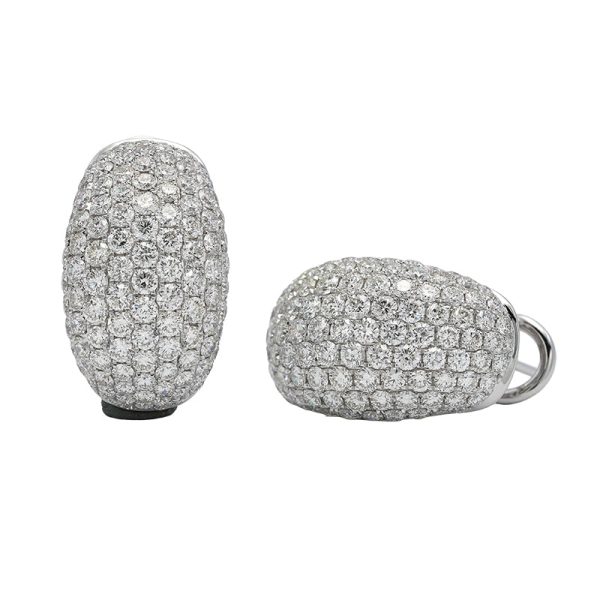 18K white gold diamond earrings, lifestyle view