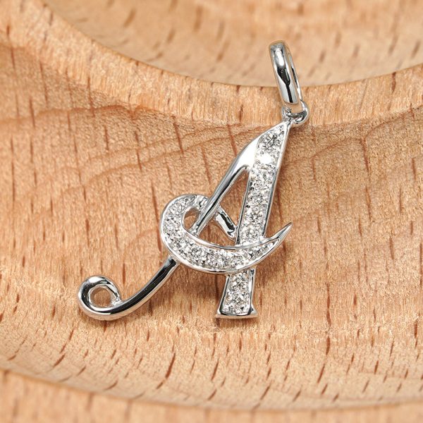 18K white gold diamond pendant, detail view 18K white gold diamond pendant, detail view